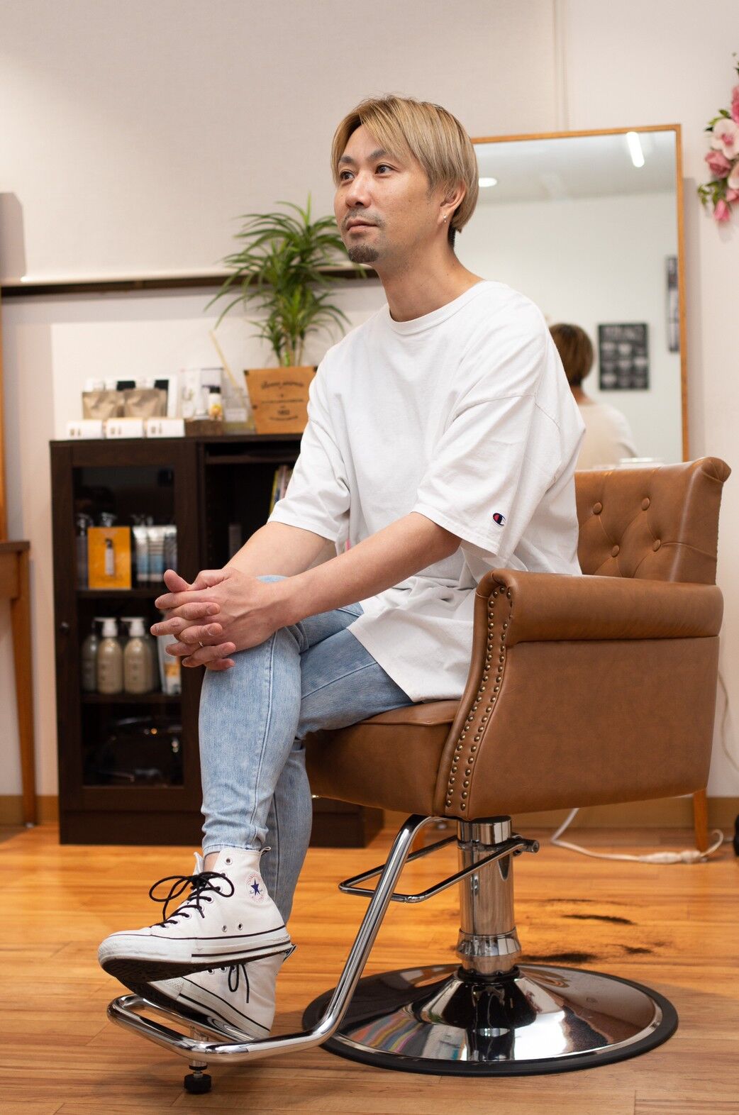 line_1330824675182379