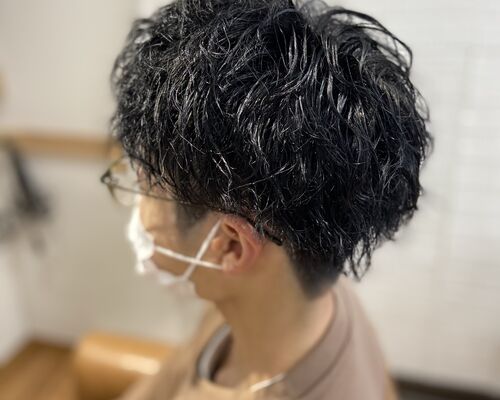 BC5DE4C8-D777-447C-BEB4-E01D82B0C0B4